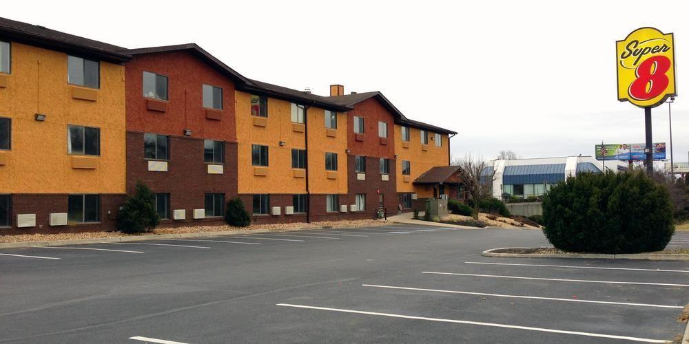 Super 8 By Wyndham Hagerstown I-70 Exterior foto